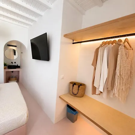 Yalos Mykonos 3 Bedroom Luxury In Mykonos Town With Sea & Sunset View * Tagoo (Mykonos)