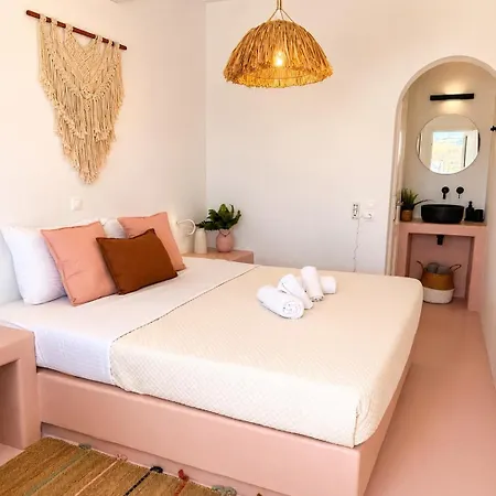 Yalos Mykonos 3 Bedroom Luxury In Mykonos Town With Sea & Sunset View Ferienhaus Tagoo (Mykonos)